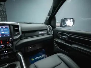 DODGE RAM 5.7 V8 HEMI 4x4 OFFROAD Night-Paket  LED 19%