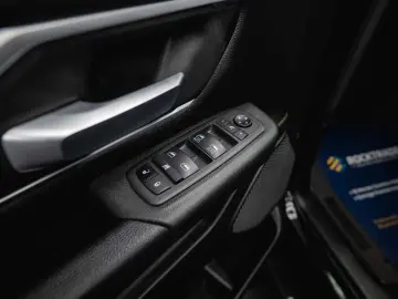 DODGE RAM 5.7 V8 HEMI 4x4 OFFROAD Night-Paket  LED 19%