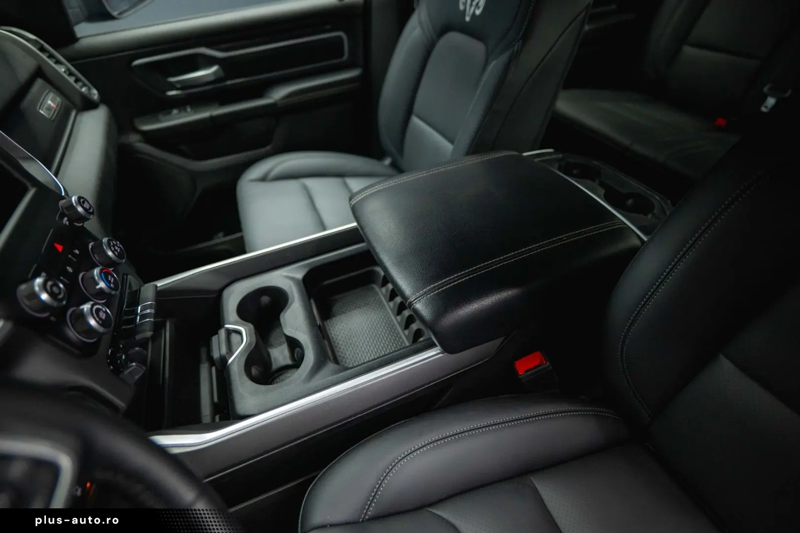 DODGE RAM 5.7 V8 HEMI 4x4 OFFROAD Night-Paket  LED 19%