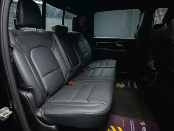 DODGE RAM 5.7 V8 HEMI 4x4 OFFROAD Night-Paket  LED 19%