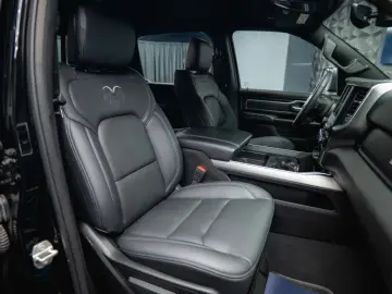 DODGE RAM 5.7 V8 HEMI 4x4 OFFROAD Night-Paket  LED 19%