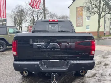 DODGE RAM 5.7 V8 Crew Cab Warlock LPG   NAP   Kamera v