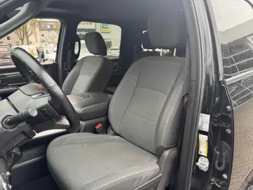 DODGE RAM 5.7 V8 Crew Cab Warlock LPG   NAP   Kamera v