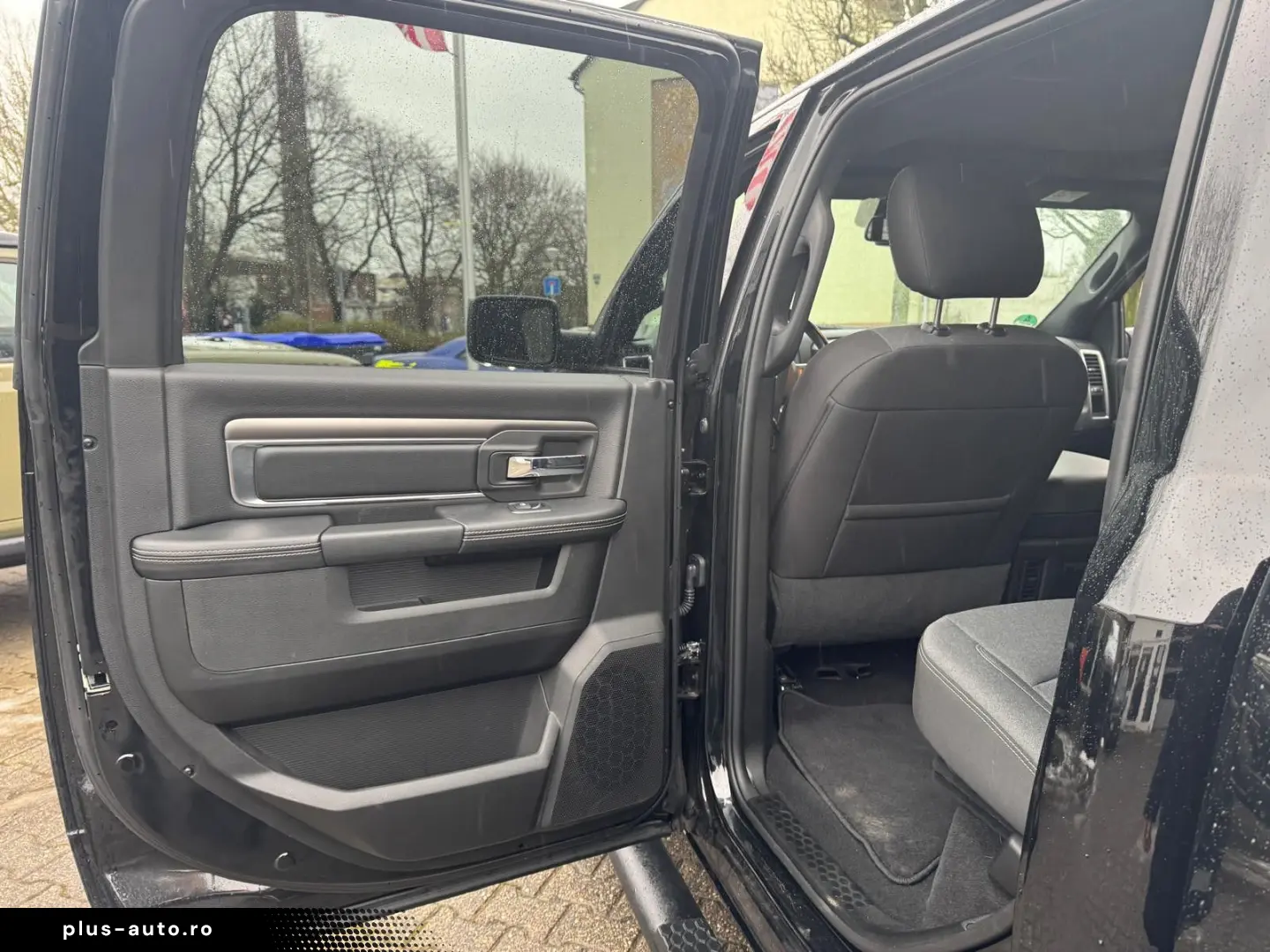 DODGE RAM 5.7 V8 Crew Cab Warlock LPG   NAP   Kamera v