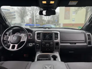 DODGE RAM 5.7 V8 Crew Cab Warlock LPG   NAP   Kamera v