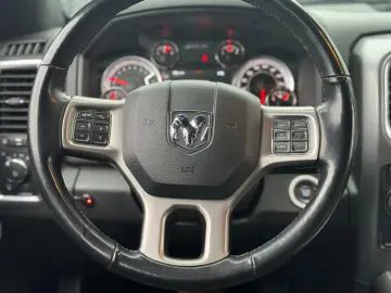 DODGE RAM 5.7 V8 Crew Cab Warlock LPG   NAP   Kamera v