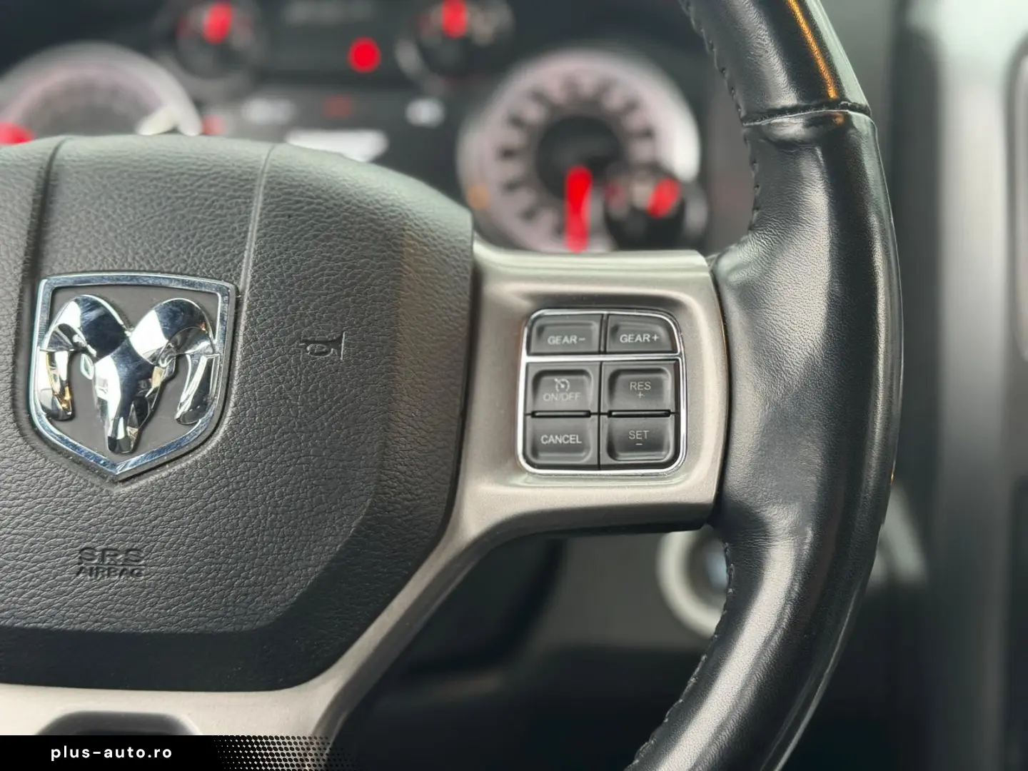 DODGE RAM 5.7 V8 Crew Cab Warlock LPG   NAP   Kamera v