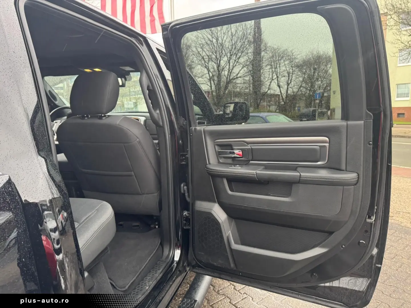 DODGE RAM 5.7 V8 Crew Cab Warlock LPG   NAP   Kamera v