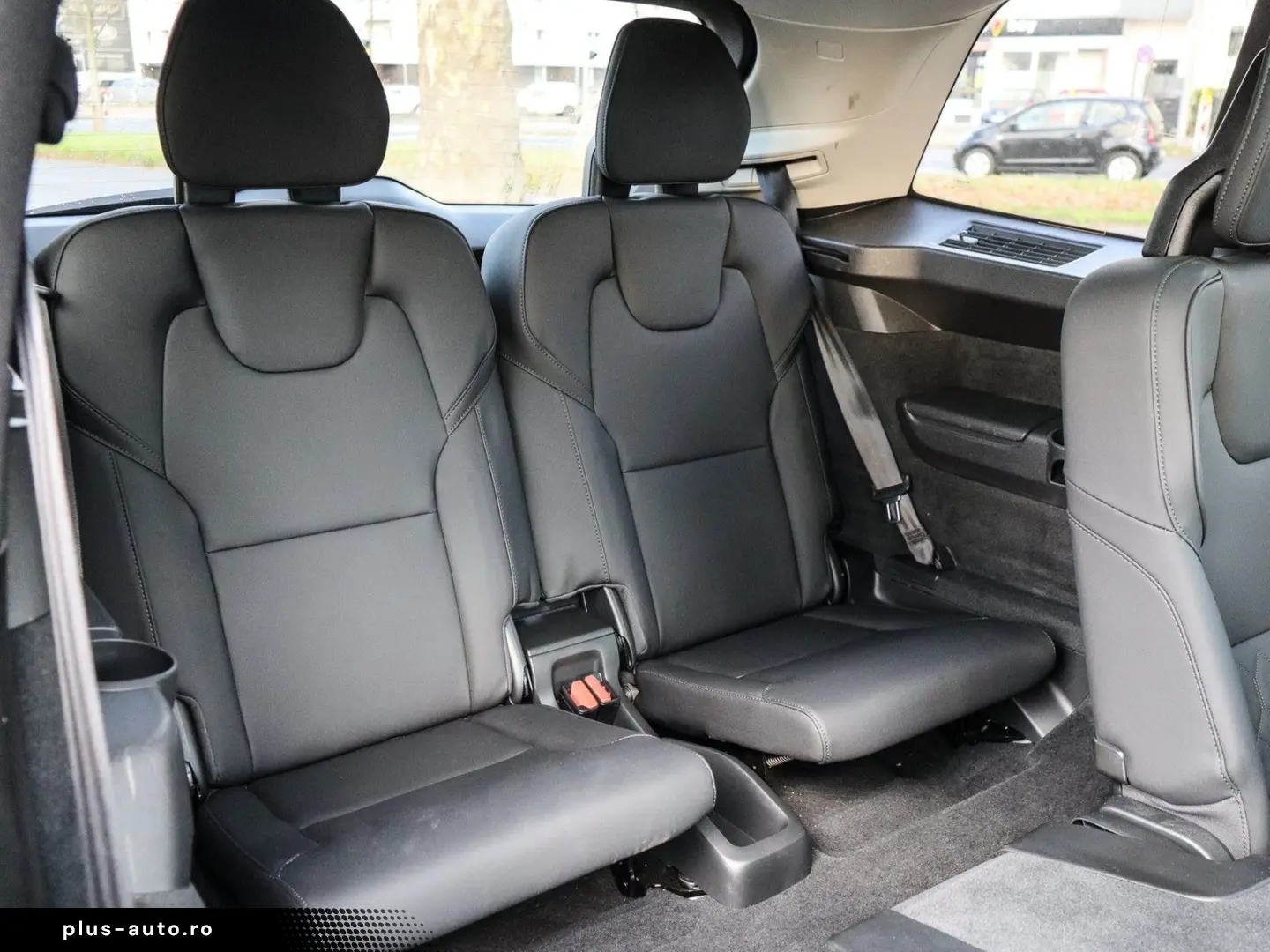 VOLVO XC90 T8 Recharge AWD Plus Dark Reskin NP  95.450