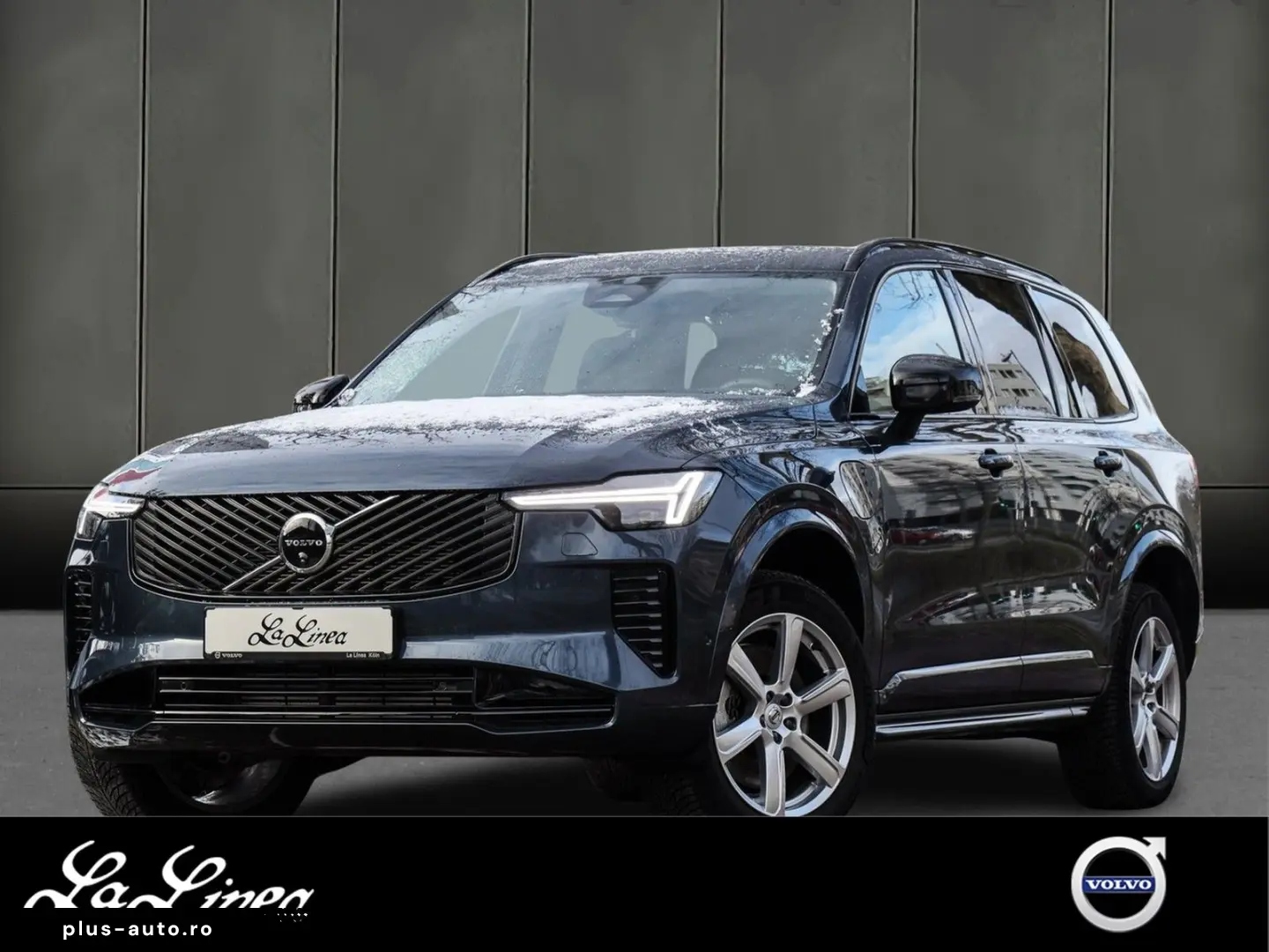 VOLVO XC90 T8 AWD Recharge Reskin Plus Dark NP 95.230