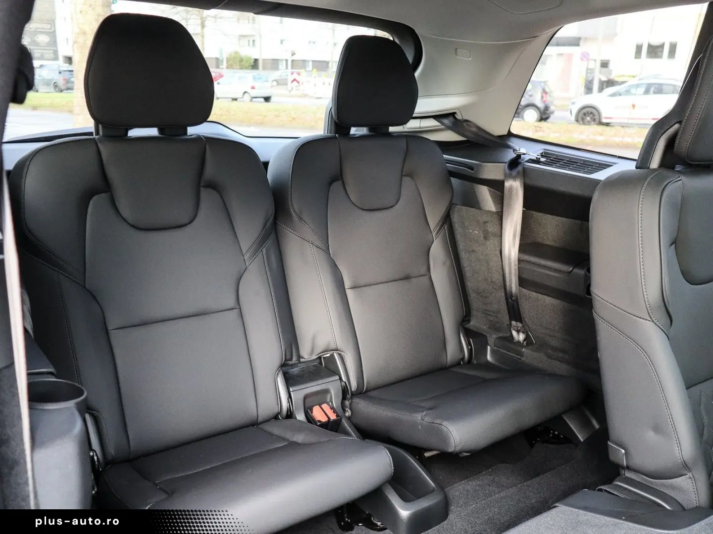 VOLVO XC90 T8 AWD Recharge Reskin Plus Dark NP 95.230