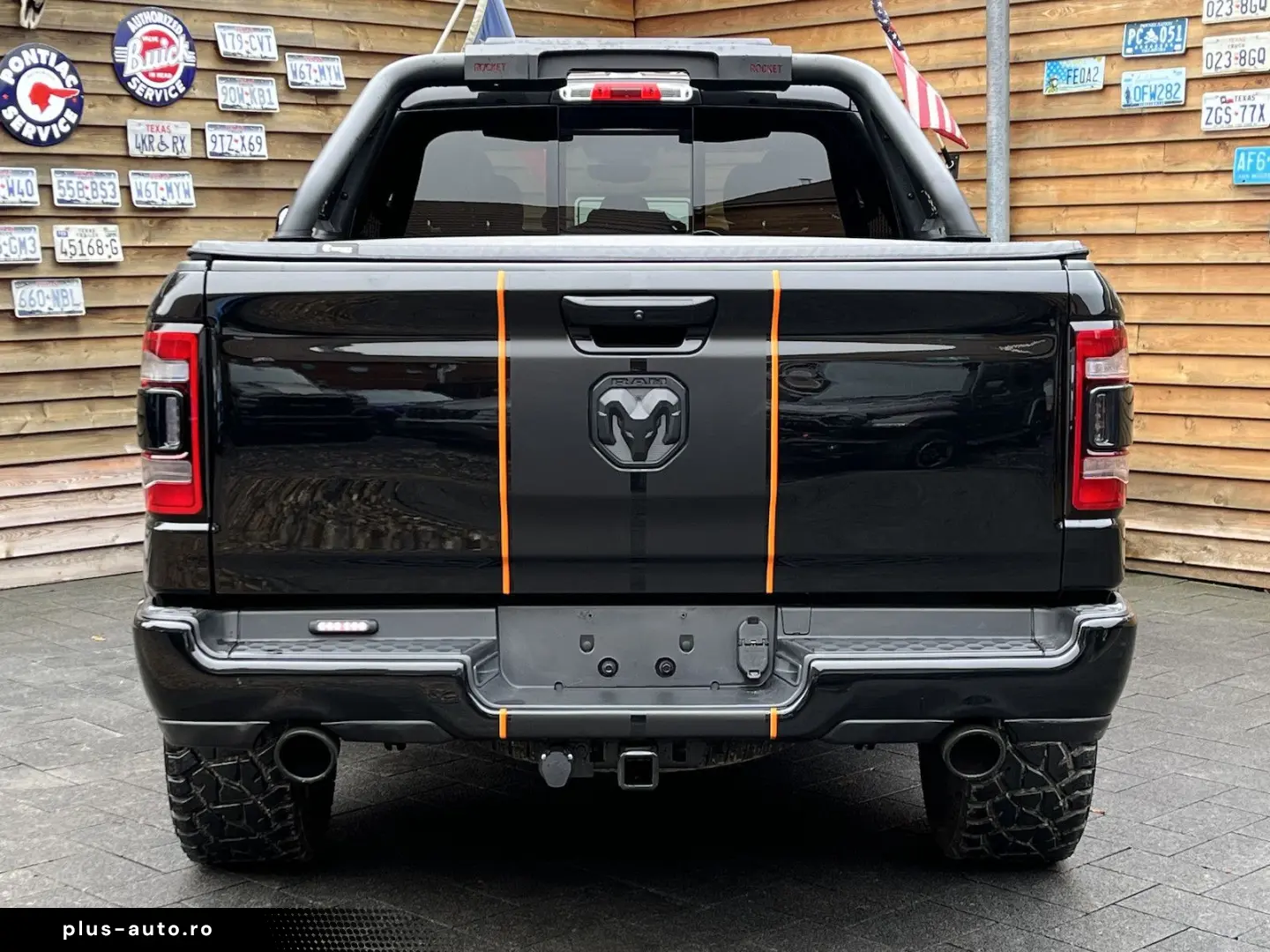 DODGE RAM 1500 OFFROAD 5.7L AHK 4x4 SZH Rollbar