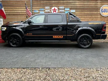 DODGE RAM 1500 OFFROAD 5.7L AHK 4x4 SZH Rollbar