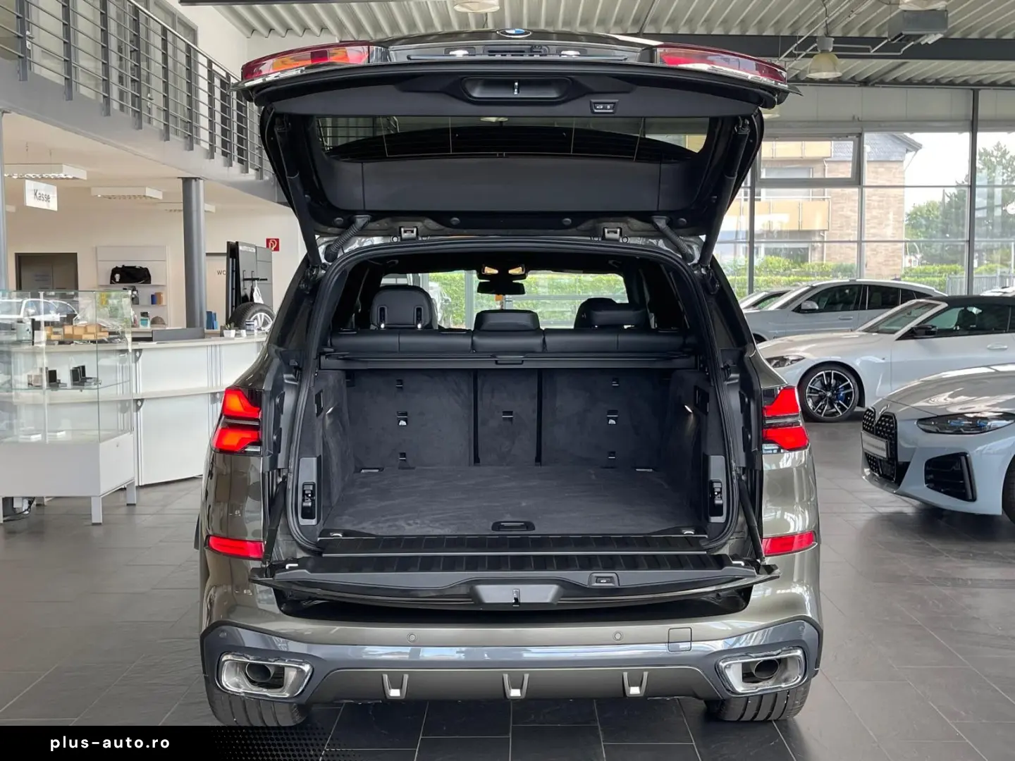 BMW X5 30d xDrive M Sport A-LED HUD AHK Dr.AProf HK