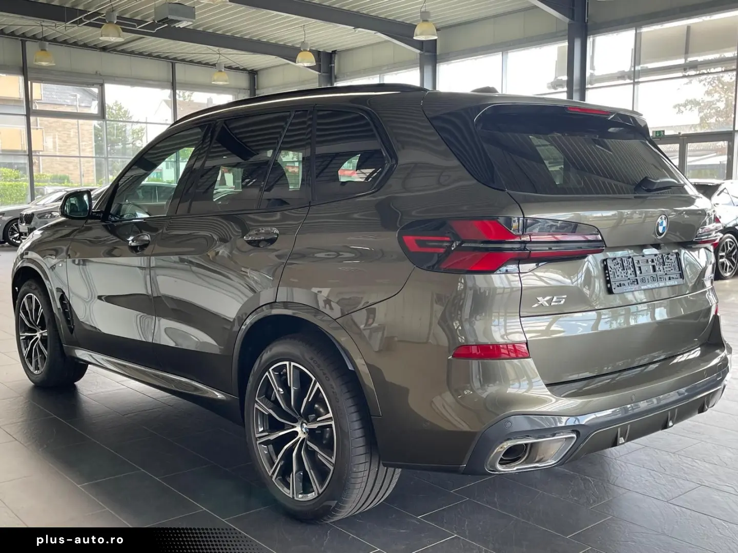 BMW X5 30d xDrive M Sport A-LED HUD AHK Dr.AProf HK