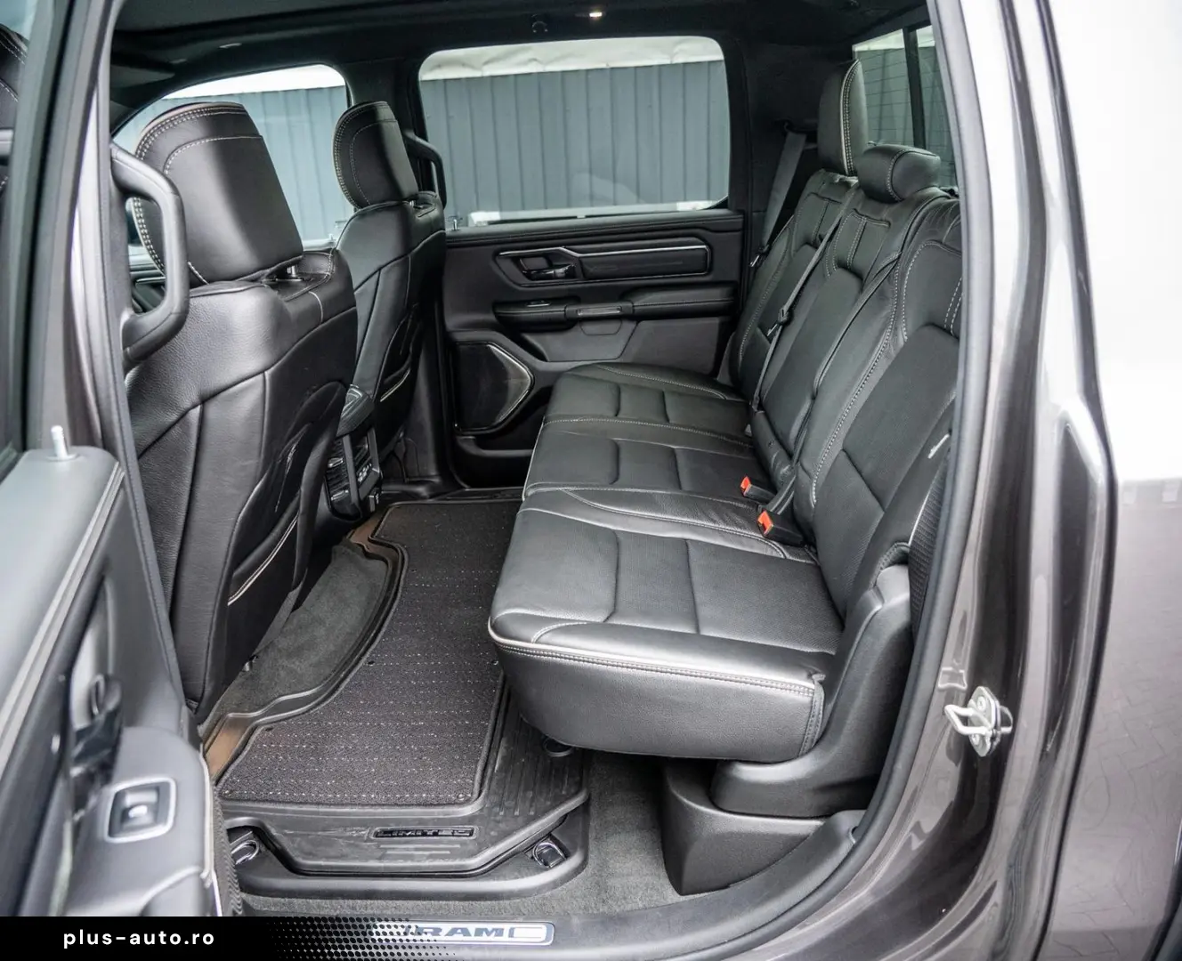 DODGE RAM Limited Night 5.7l Luft LPG ACC