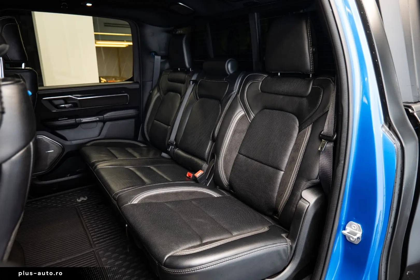 DODGE RAM 1500 TRX Harman Kardon Car tent