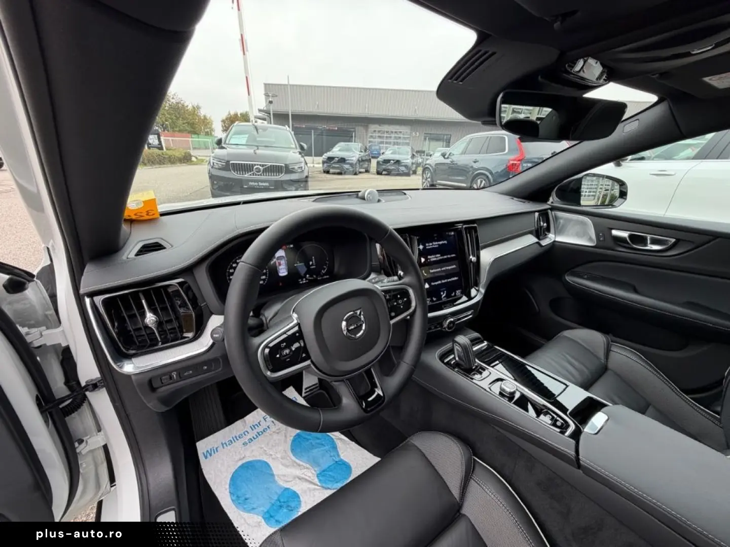 VOLVO S60 R Design Plug-In Hybrid T8 AWD El. Panodach