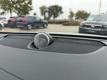 VOLVO S60 R Design Plug-In Hybrid T8 AWD El. Panodach