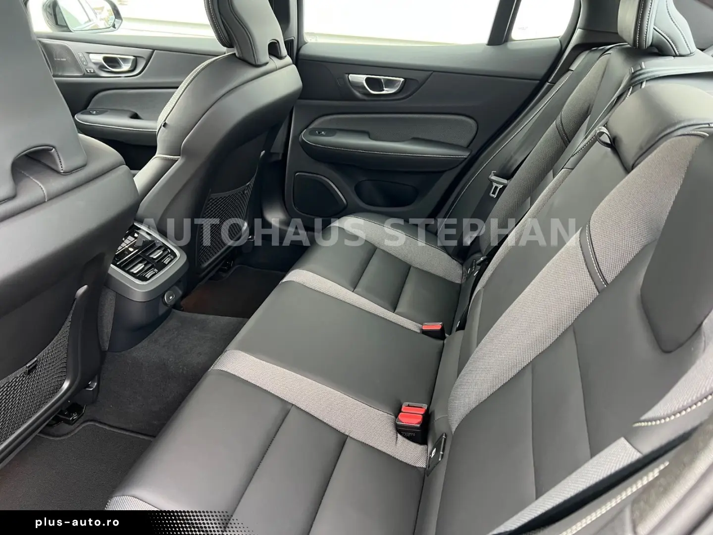 VOLVO S60 B5 AWD Automatik Ultimate Dark -41%