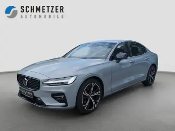 VOLVO S60 B4 Mild-Hybrid Benzin GT Plus Dark Standh.