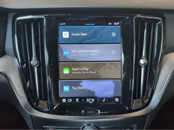 VOLVO S60 B4 Mild-Hybrid Benzin GT Plus Dark Standh.