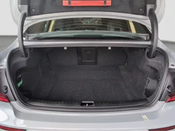 VOLVO S60 B4 Mild-Hybrid Benzin GT Plus Dark Standh.