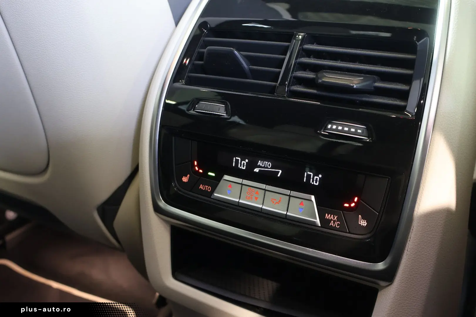 BMW X6 M60i DAP H K HUD GESTIK SOFT PANO SKY AHK 22