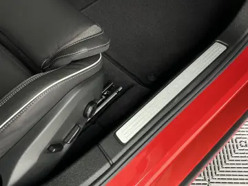 VOLVO S60 ULTIMATE DARK AWD 360  KAMERA LED HARMAN