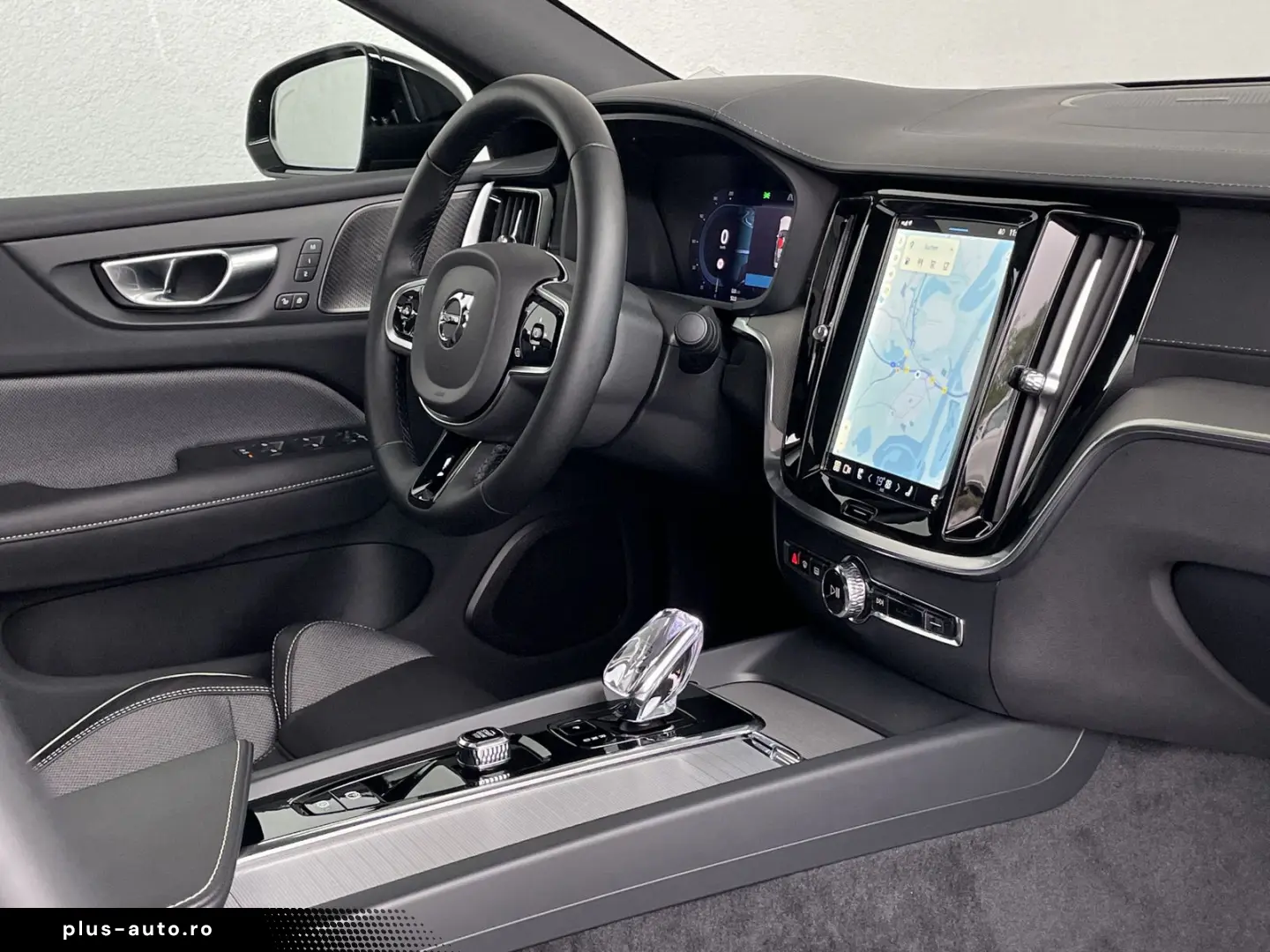 VOLVO S60 ULTIMATE DARK AWD 360  KAMERA LED HARMAN