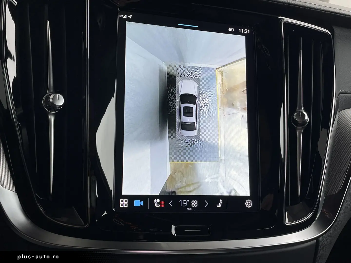 VOLVO S60 ULTIMATE DARK AWD 360  KAMERA LED HARMAN