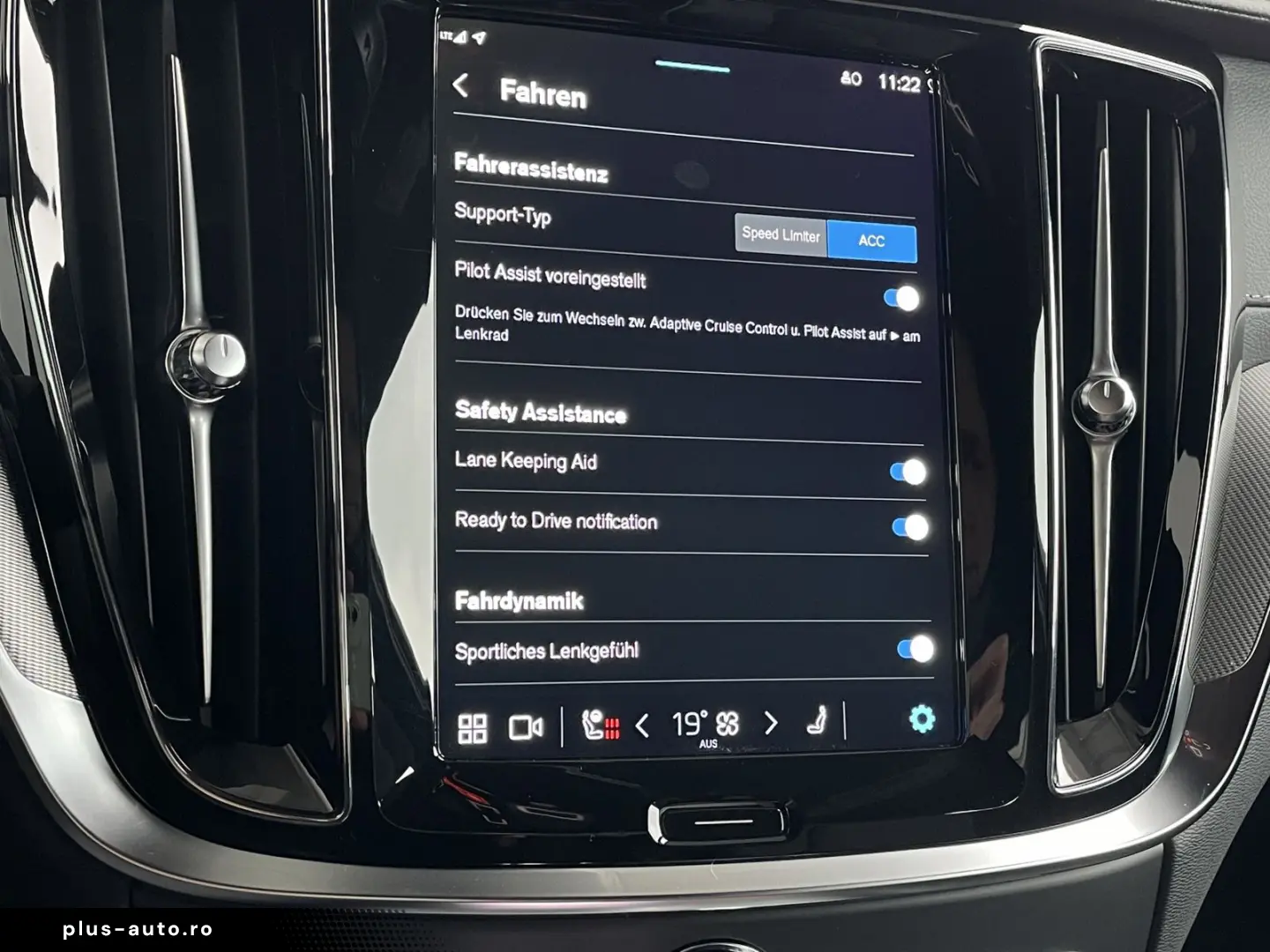 VOLVO S60 ULTIMATE DARK AWD 360  KAMERA LED HARMAN