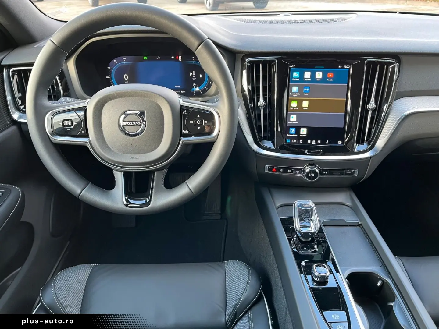 VOLVO S60 B4 B DKG PLUS DARK - Sofort lieferbar -