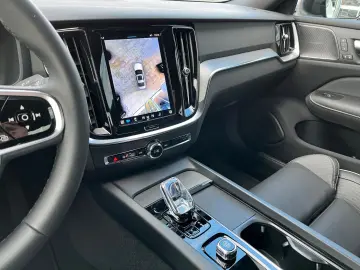 VOLVO S60 B4 B DKG PLUS DARK - Sofort lieferbar -