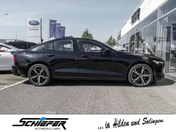 VOLVO S60 B5 B AWD Ultimate Dark