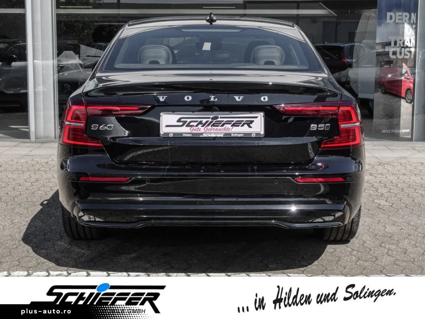 VOLVO S60 B5 B AWD Ultimate Dark