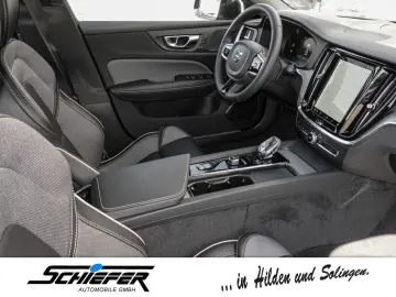 VOLVO S60 B5 B AWD Ultimate Dark