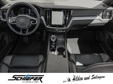 VOLVO S60 B5 B AWD Ultimate Dark