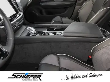 VOLVO S60 B5 B AWD Ultimate Dark