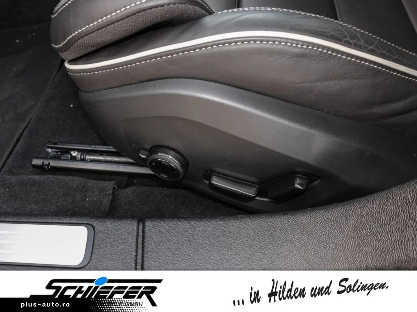 VOLVO S60 B5 B AWD Ultimate Dark