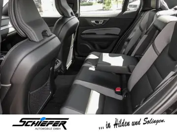 VOLVO S60 B5 B AWD Ultimate Dark