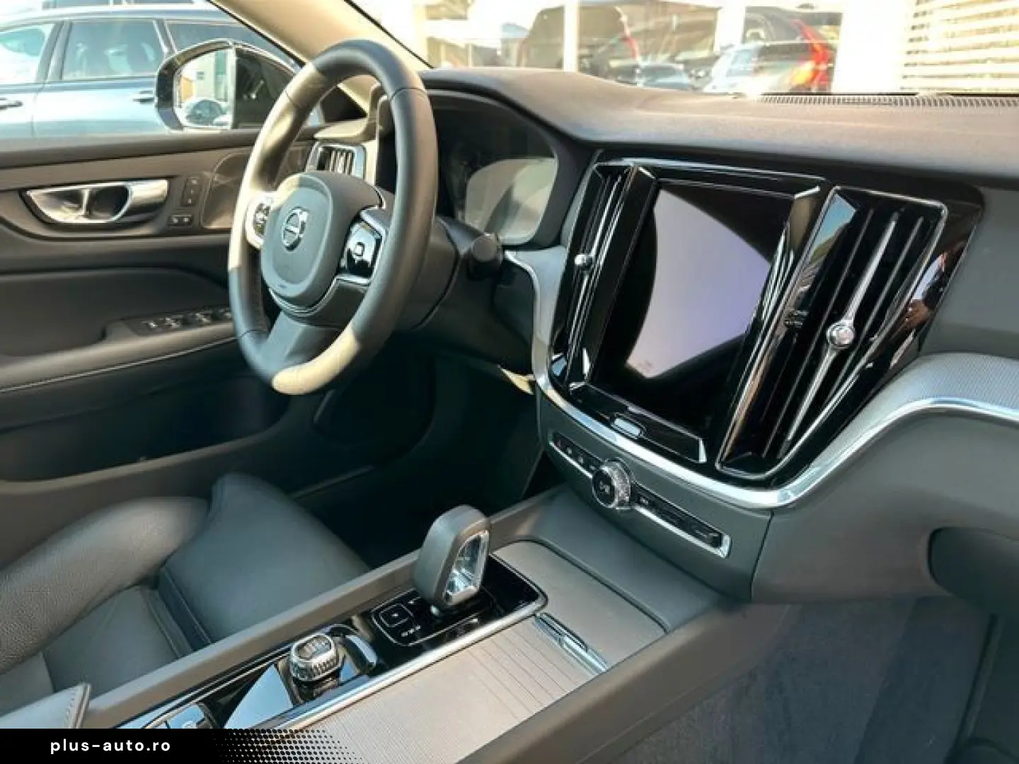 VOLVO S60 Lim. B4 Plus Dark ACC 19 Frontscheibenhzg