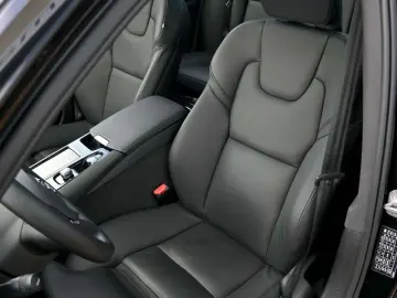 VOLVO AWD T8 H&K HUD PANO 360c Ultimate Dark