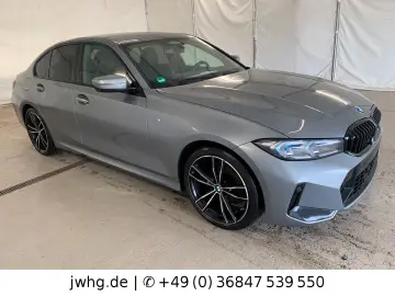 BMW 320 d xDrive M Sport 360 DrivingProf 19  HeadUp