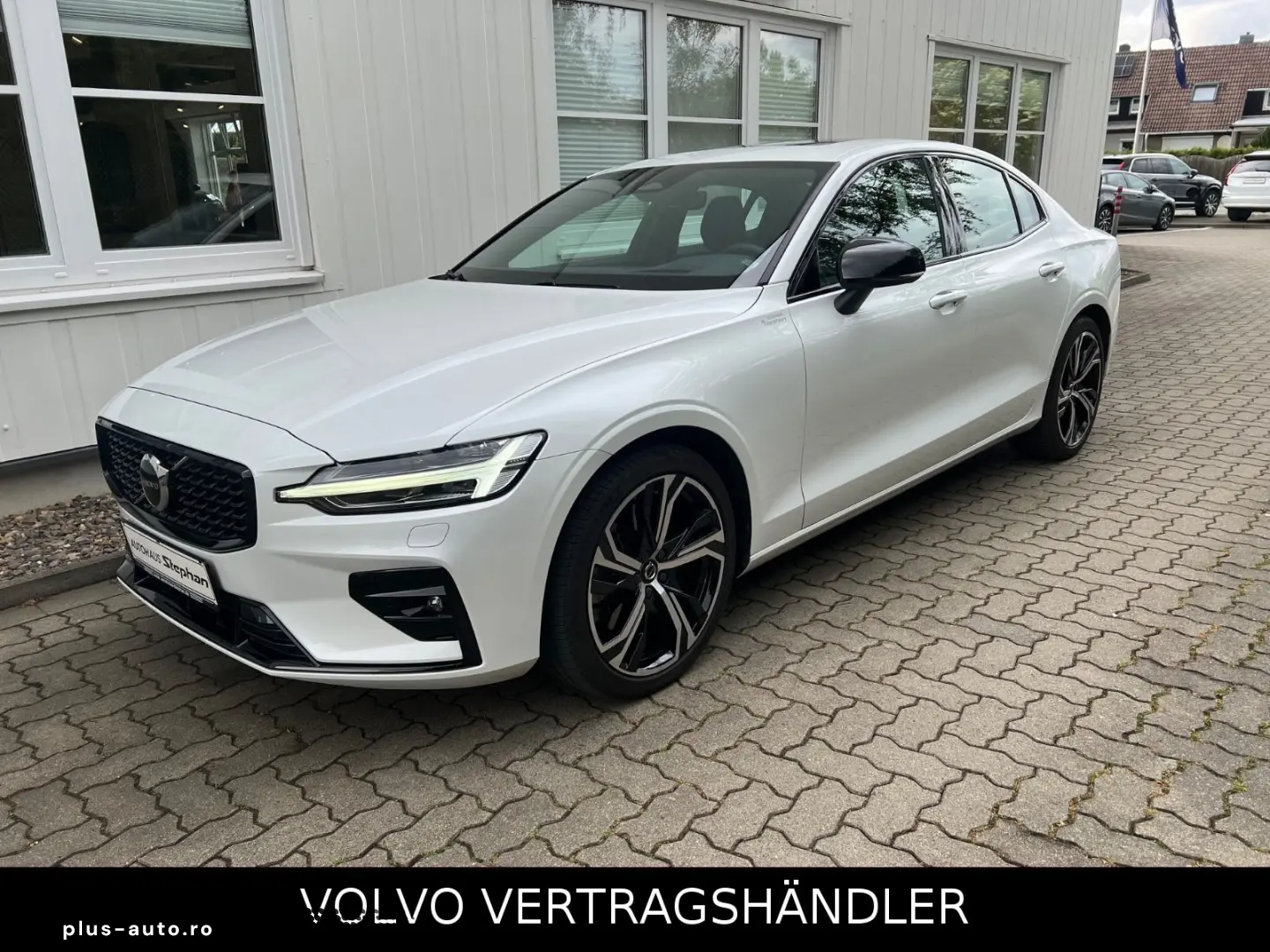 VOLVO S60 B5 AWD Geartronic Ultimate Dark -38%