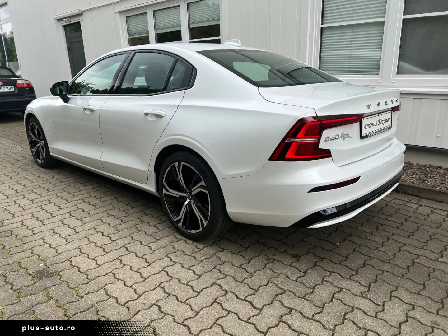 VOLVO S60 B5 AWD Geartronic Ultimate Dark -38%