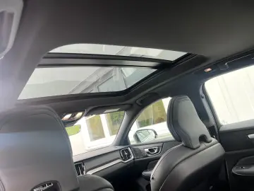 VOLVO S60 B5 AWD Geartronic Ultimate Dark -38%