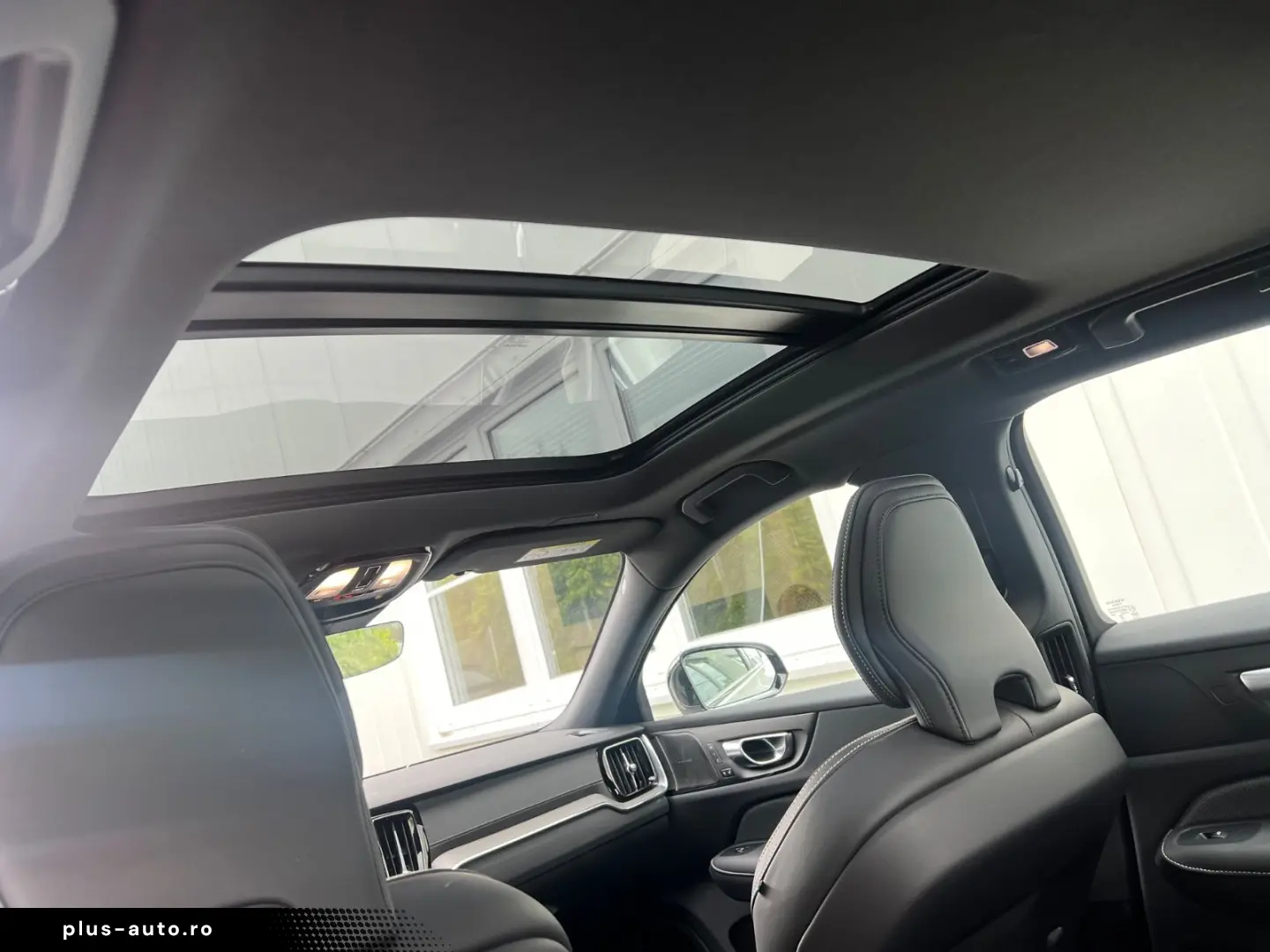 VOLVO S60 B5 AWD Geartronic Ultimate Dark -38%