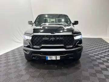 DODGE RAM 1500 Rebel Night Premium 3.0L MY25 RTR Umbau