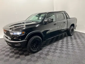 DODGE RAM 1500 Rebel Night Premium 3.0L MY25 RTR Umbau